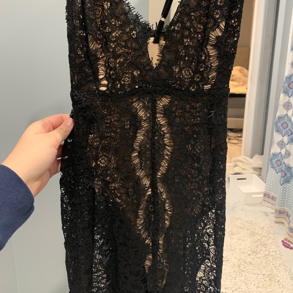 Dress - Picture 4 of 5